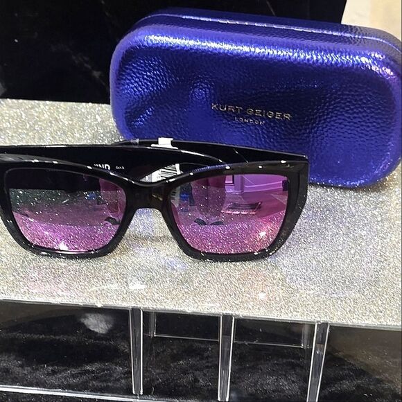 Kurt Geiger London Rectangle Kensington Sunglasses - Picture 7 of 10